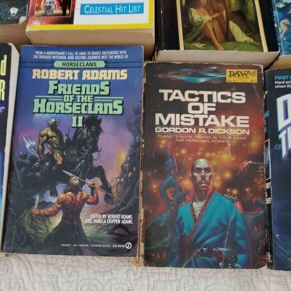 Science Fiction Lot of 9 Fantasy PB Vintage Books Cherryh, Anthony, Adept, Niven - Picture 4 of 8